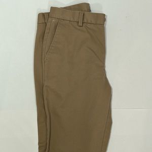 Izod 29x30 Khakis Brand New